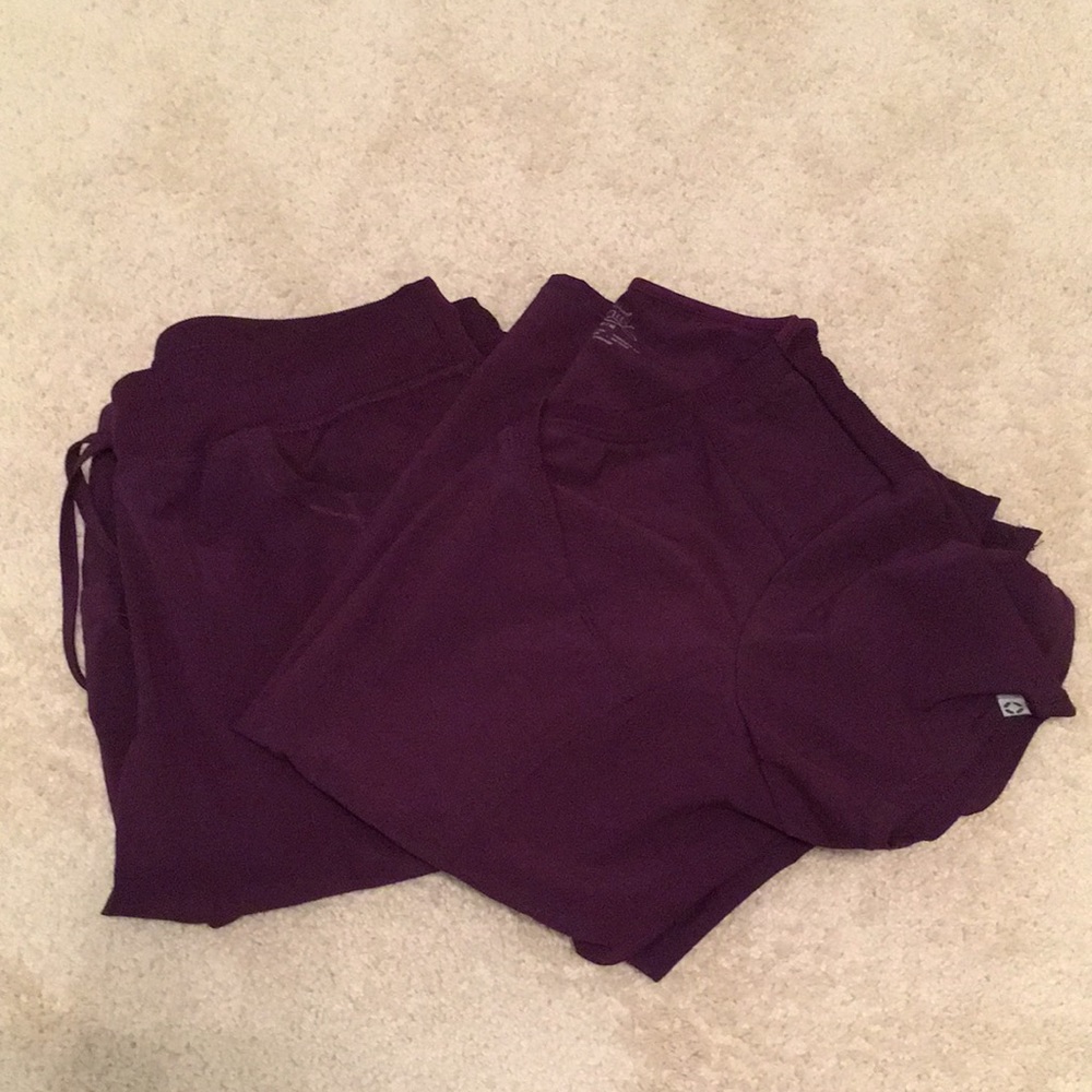 Cherokee Infinity Scrub Set